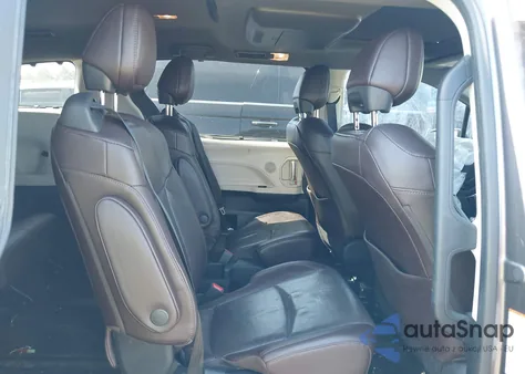 2021 Toyota Sienna Platinum z USA, uszkodzony, nr VIN 5TDESKFC5MS036024